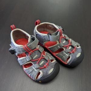Keen little kid 6 sandals